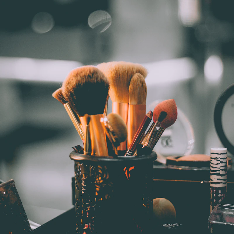Everyday Blend & Buff Brush Duo β Beauty & Personal Care at Gallen Shop